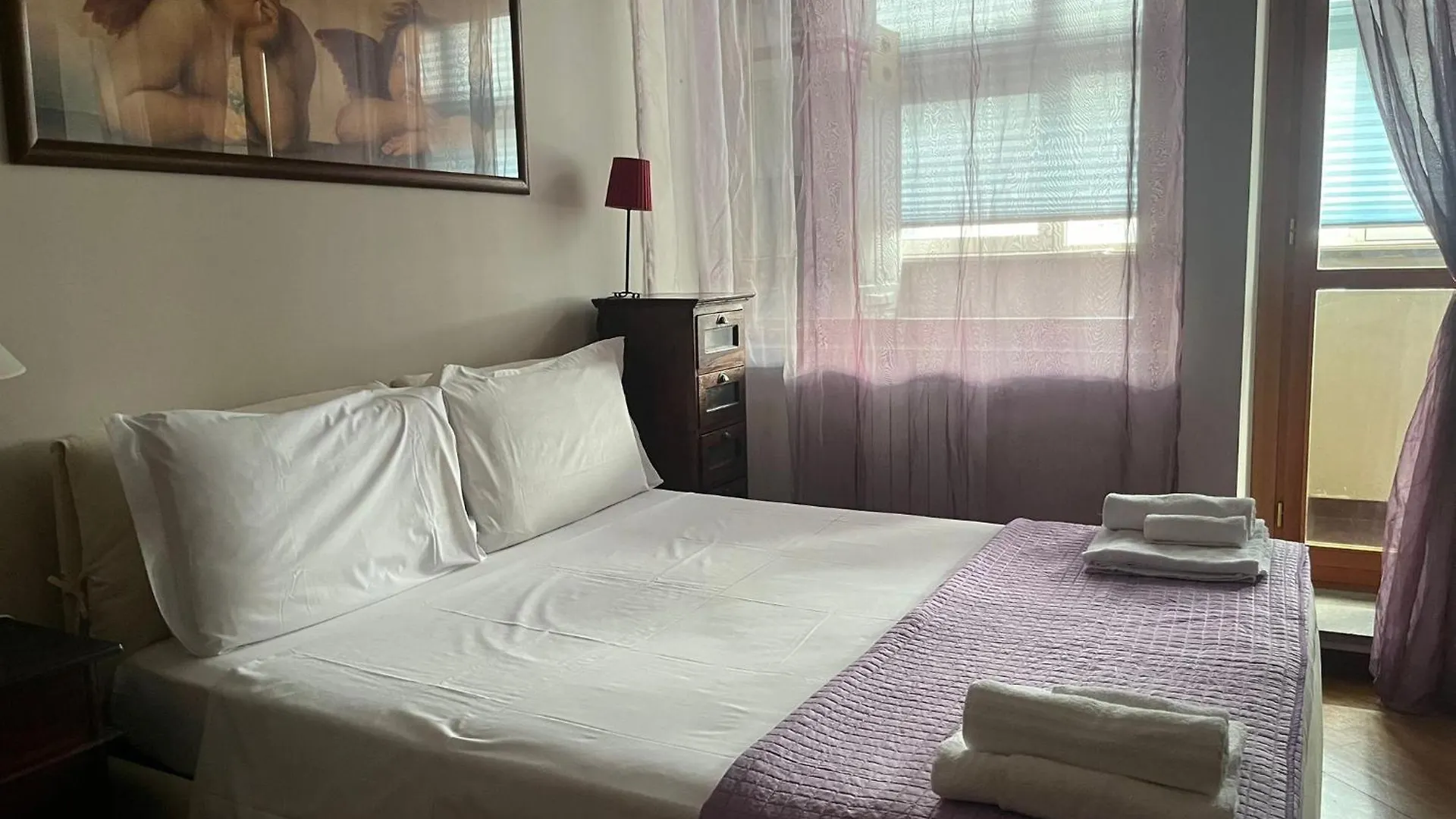 Apartment Mama Guest House By Ghor Rome